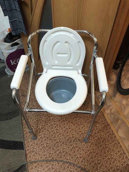 Продаю био туалет