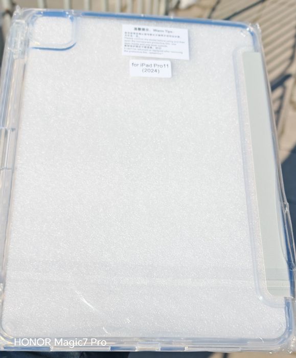 Клъфче за Ipad 11 pro