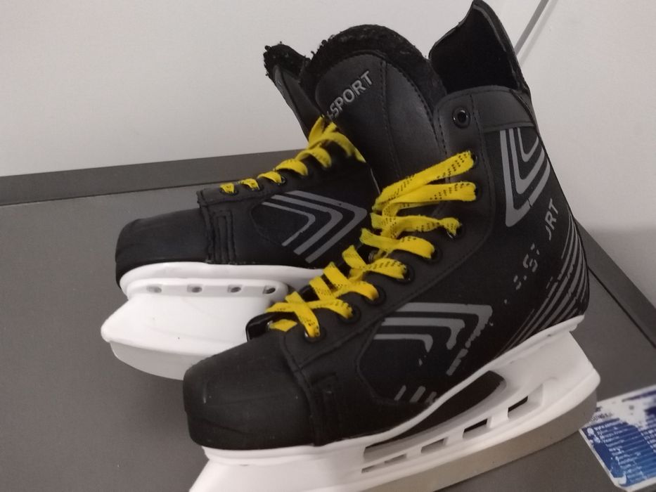 коньки, в хорошем состоянии