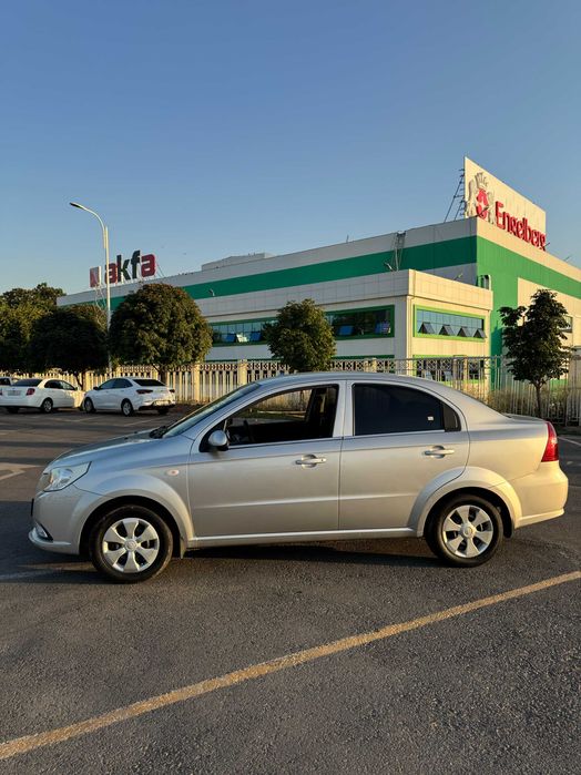 Продам автомобиль NEXIA 3 (2017)