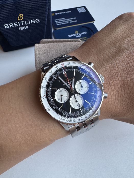 Breitling Navitimer B01 Chronograph 46 гаранция