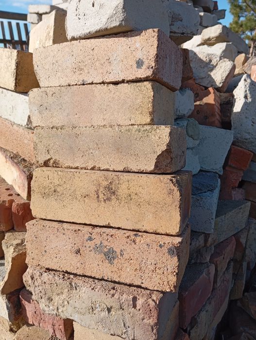 Силикатный кирпич б/у