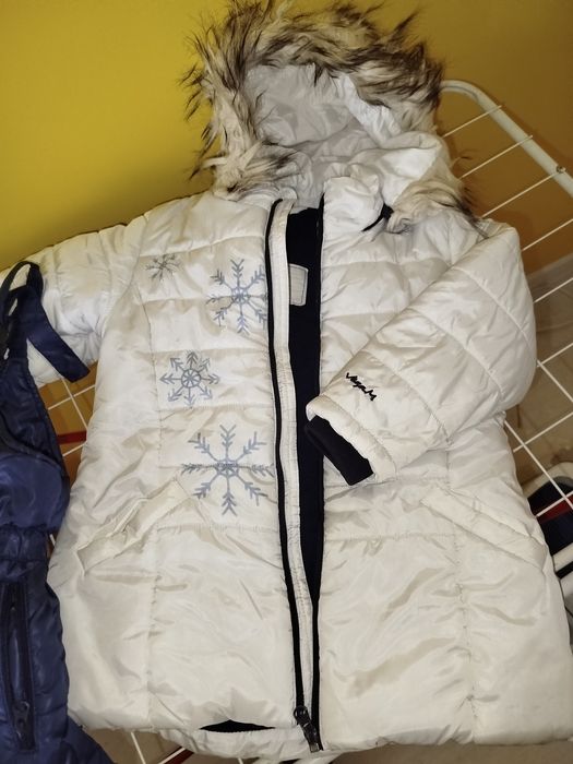 Зимна грейка- екип с яке и гащеризон