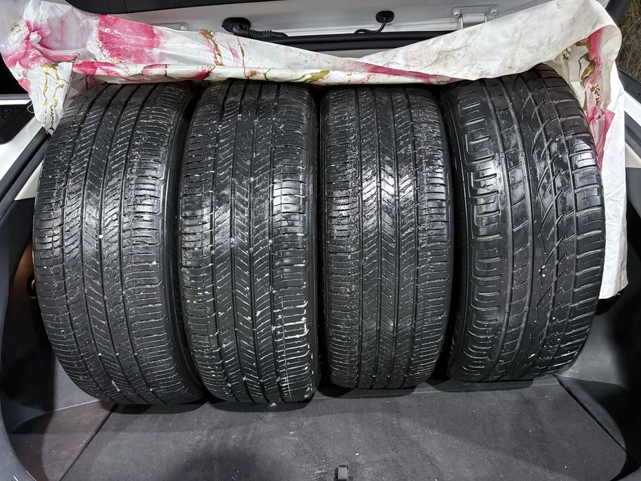 235/55/19 комплект