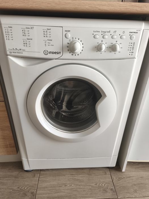 Пералня INDESIT 7кг.