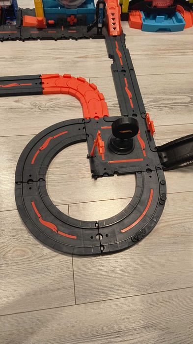 Hot wheels писти