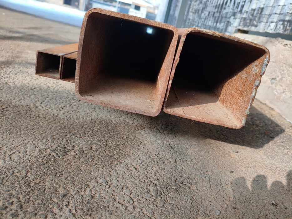 Профильная труба 120х120х5