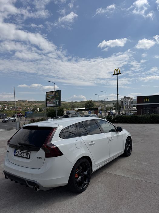 VOLVO V60 2011 — imagine 3