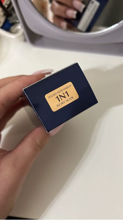 Продам оригинальный тональный крем Estee Lauder