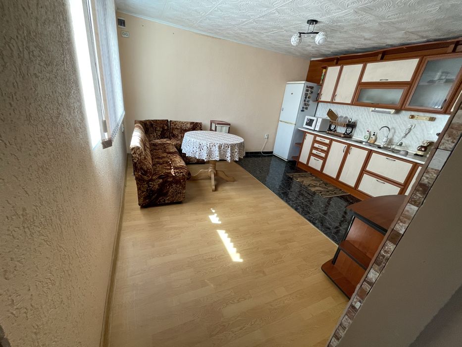 Продава се Къща в Полски Тръмбеш - 240 кв.м за 298 €/кв.м - Снимка #3