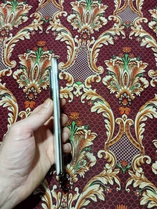 Xiaomi Redmi not 14pro plus srochni sotiladi