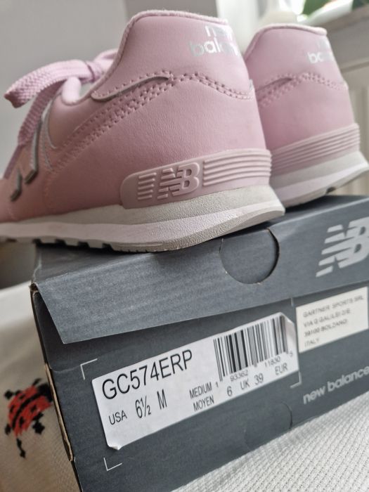 Adidasi New Balance classic 574 nr 39
