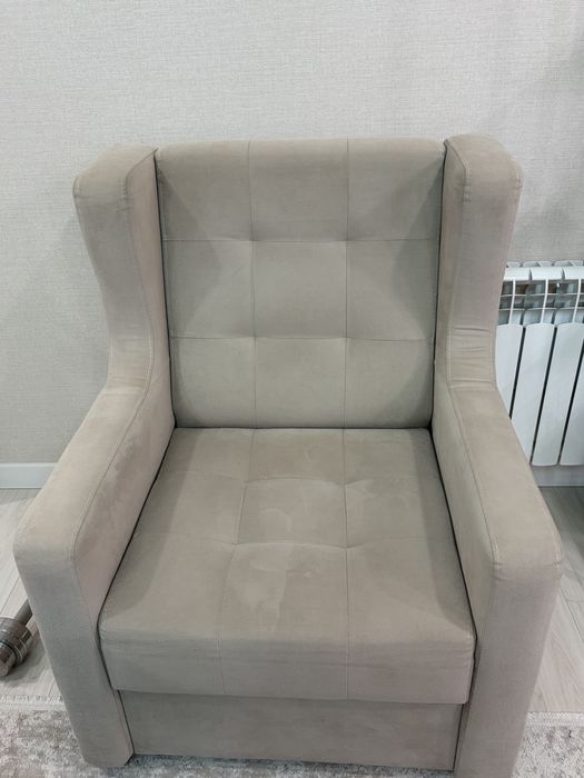 Продам два кресла