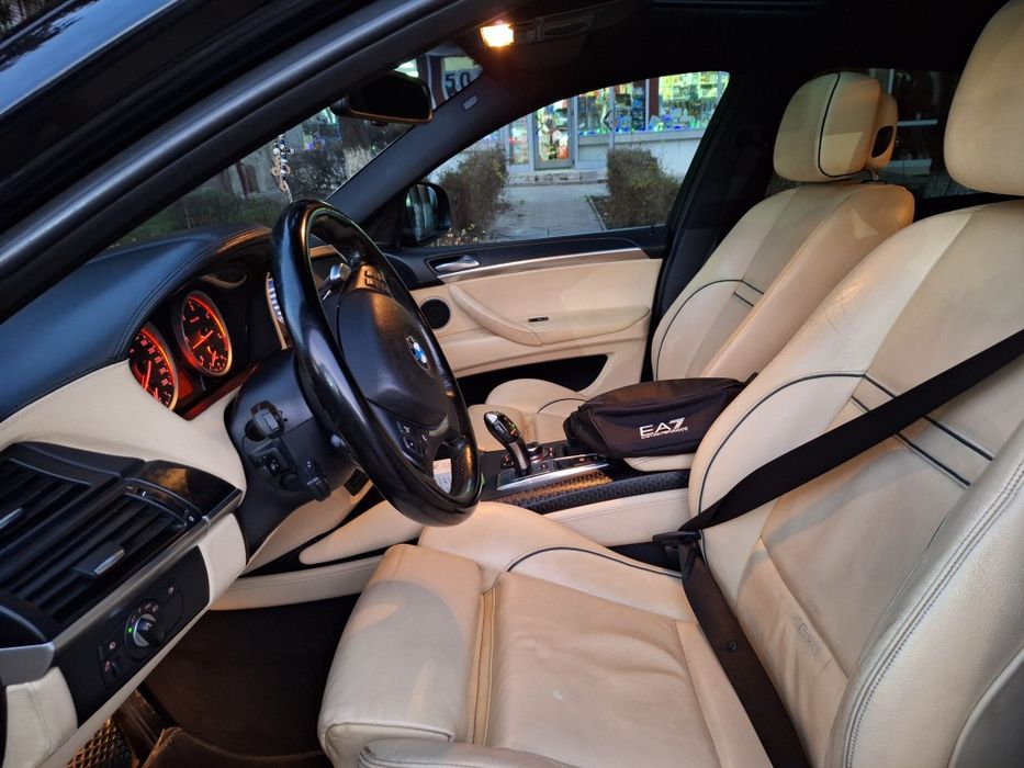BMW X6  E71 anul 2011 Euro 5, Trapă