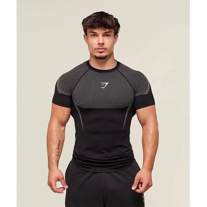 рашгард Gymshark