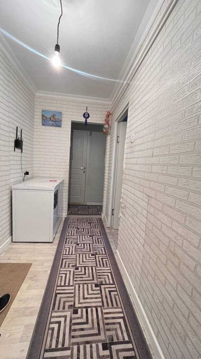 Продам 2 комнатную на Шанхае