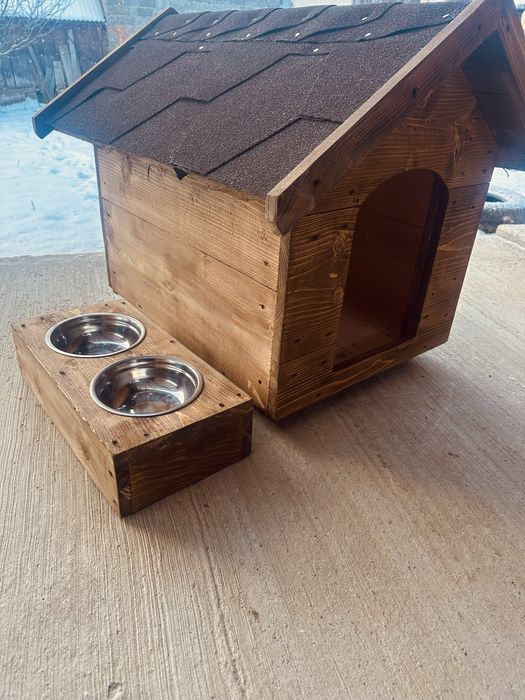 Suport pentru boluri / mancare caini si pisici