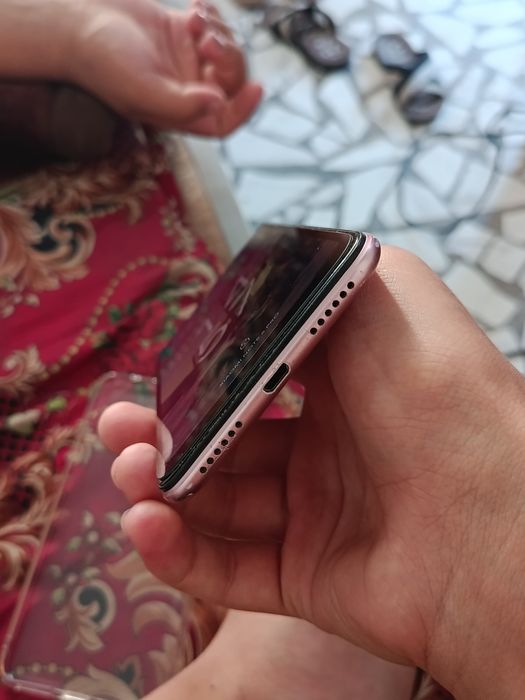 Xiaomi Mi Note 6 Pro 6/64gb GOLD