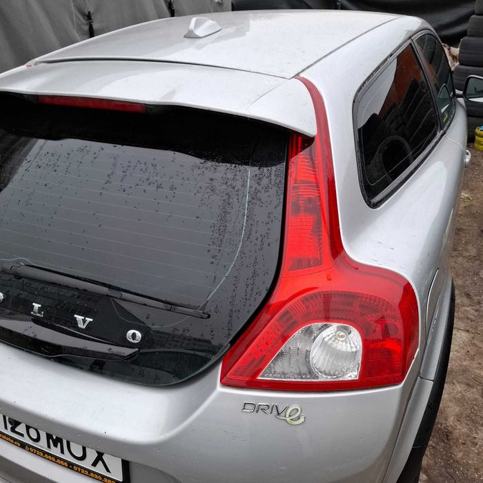 Vand Volvo c30 avariat