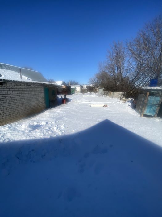 Продам частный дом с горажем и баней