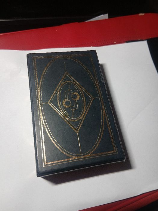 Carti de tarot Divine Feminine de CoCorrina