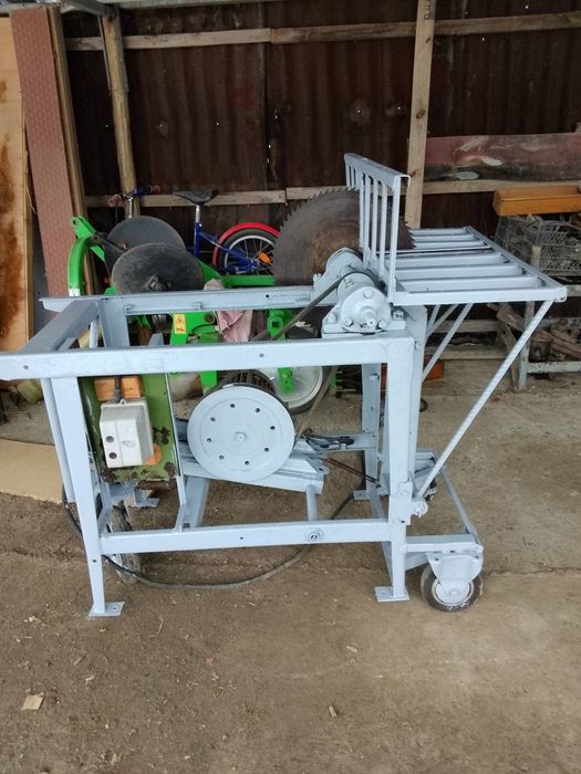 Циркуляр трифазен