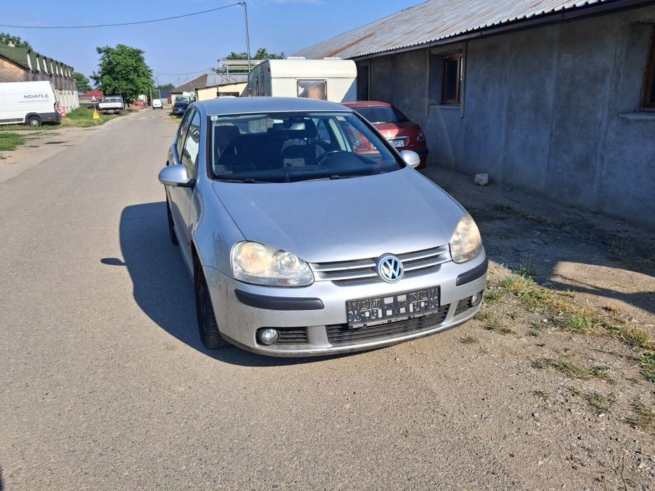 Vw Golf  5 recent adus