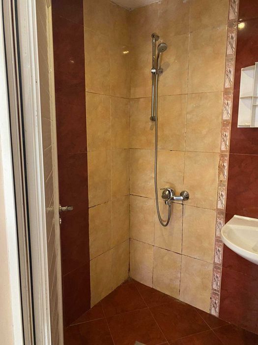 Дава се под наем Двустаен апартамент в София, Зона Б-18 - 50 кв.м за 300 € - Снимка #1