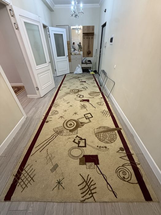 Ковер в хорошем состоянии