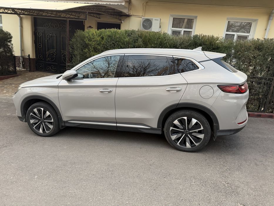 BYD Song Plus EV Champion 2024 — 3