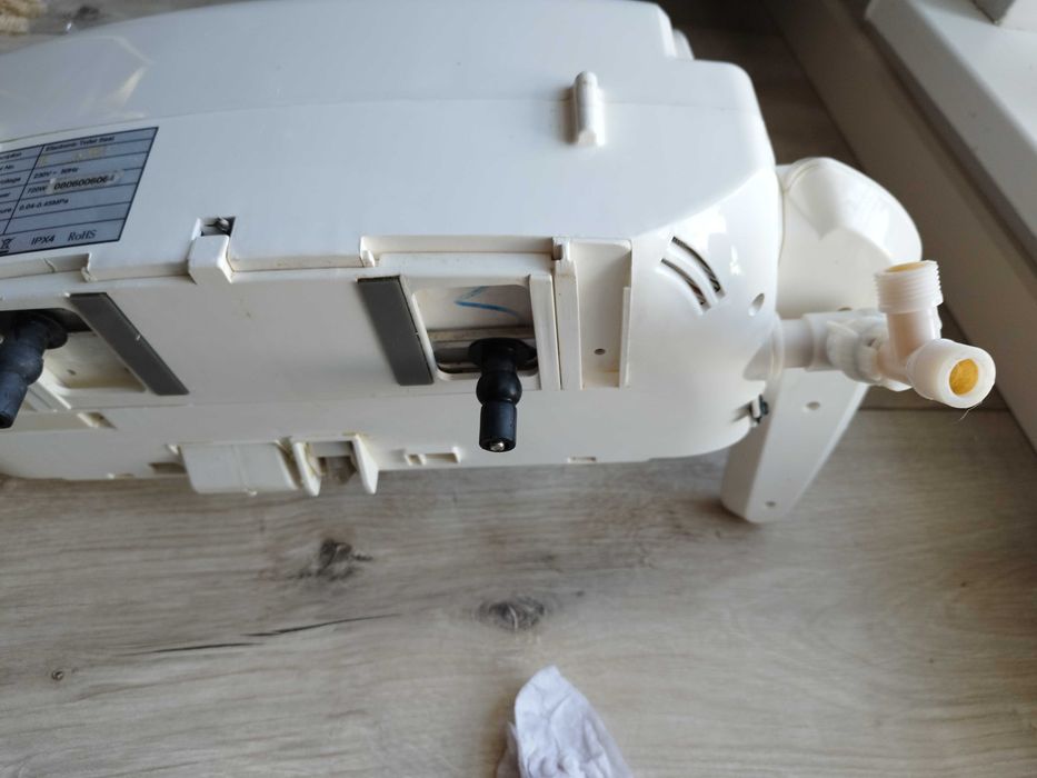 смарт-сиденье на унитаз