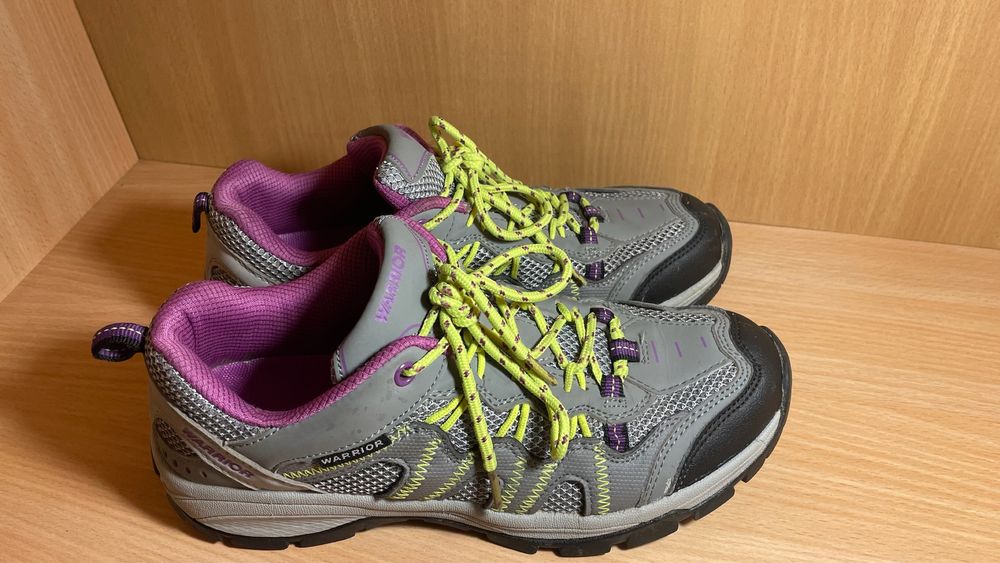 Кроссовки для гор