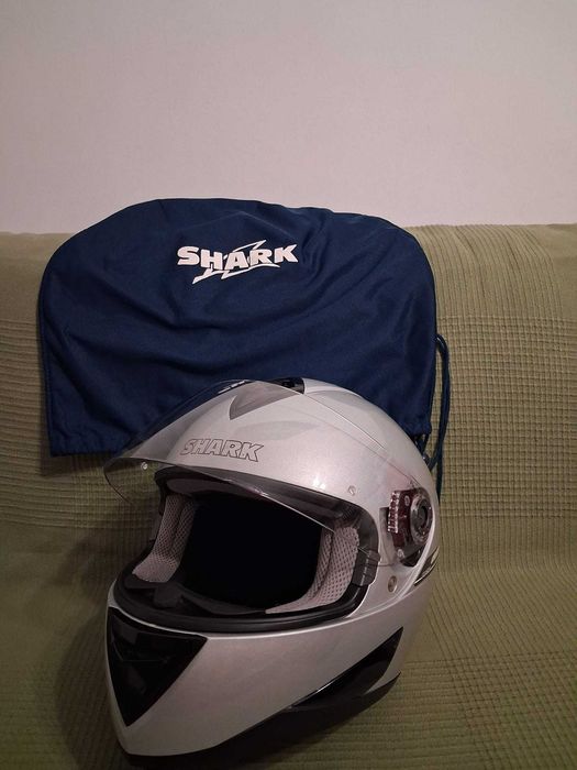 Vand echipament motocicleta (casti, geaca, pantaloni)