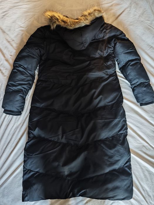 Дамско дълго зимно яке