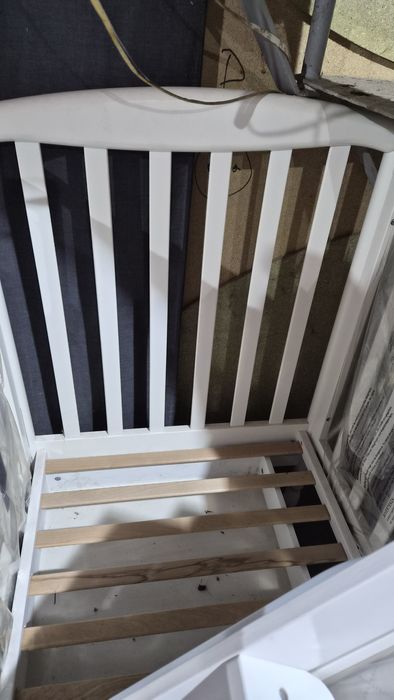 Pătuț bebe din lemn, stare nouă