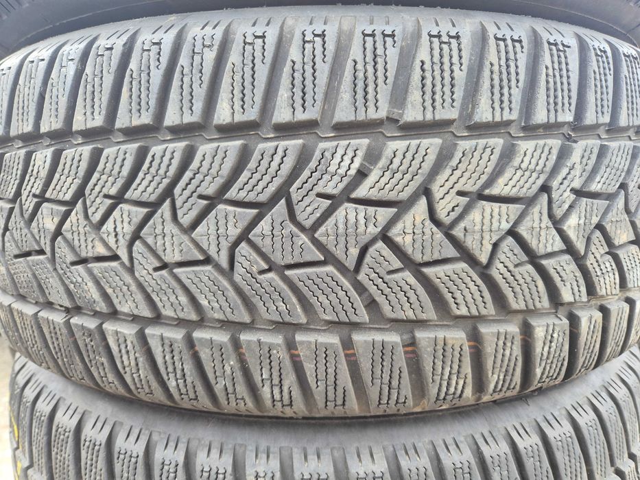 4 Anvelope M+S - 215/55/17 - DUNLOP - CA UNELE NOI - DOT 2017 !