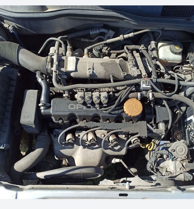 Opel Astra G  de vânzare; Apartament 3 camere Brazda lui Novac