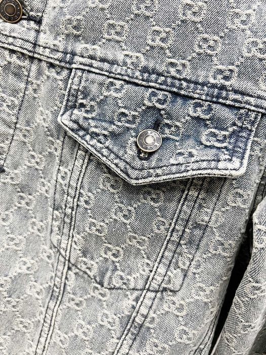 Gucci Floral Denim Kurtka. Sfânt albastru și alb GG ja