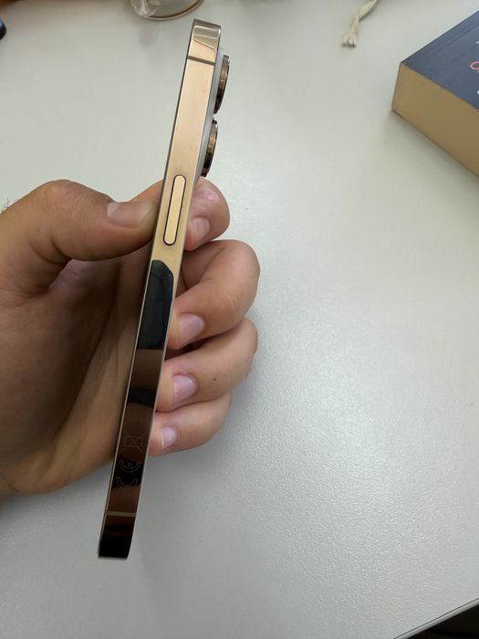 Iphone 14 Pro 100% оригинална батерия! КАТО НОВ!