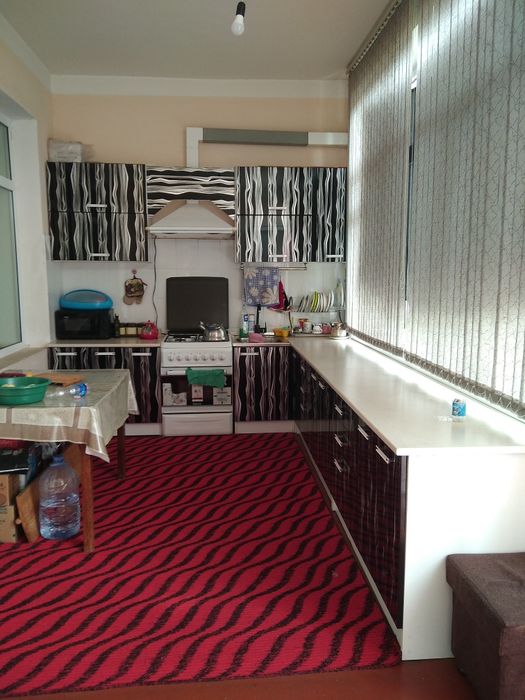 Namunali 6 sotixli katej sotiladi