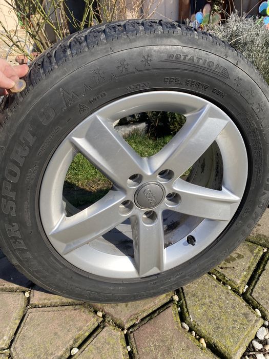 Anvelope Dunlop Wintersport 5 M+S 225/55 R16 cu jante originale Audi