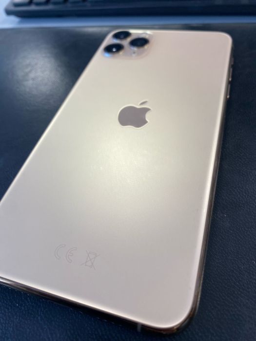 iPhone 11 Pro Max – 512 GB – impecabil