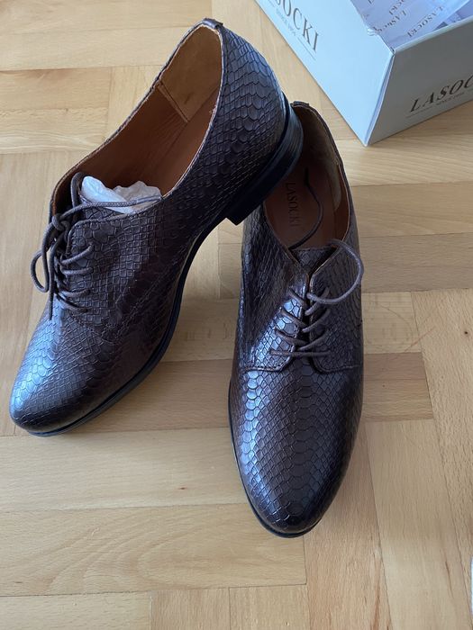 Чисто нови обувки LASOCKI