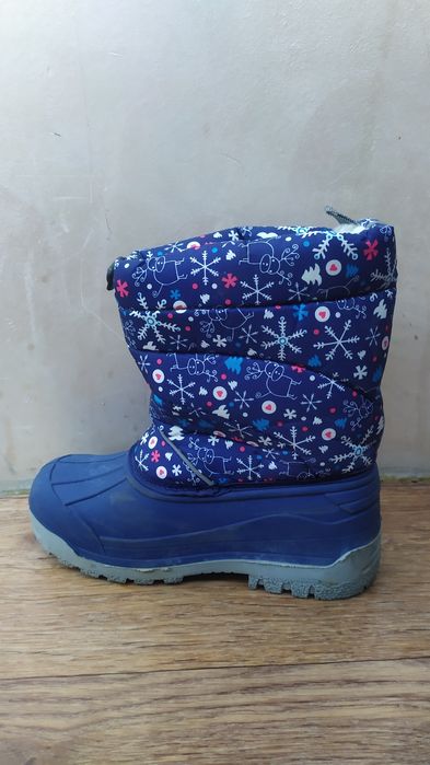 Продам детские сапожки