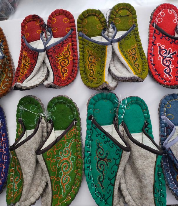 Тапочки из войлока