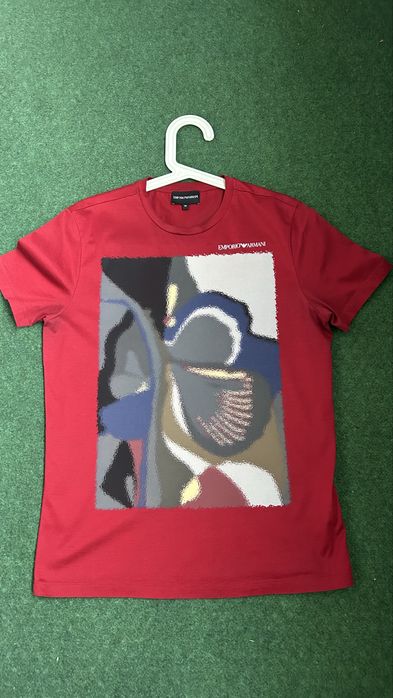 Тениска на Emporio Armani 100% оригинал!