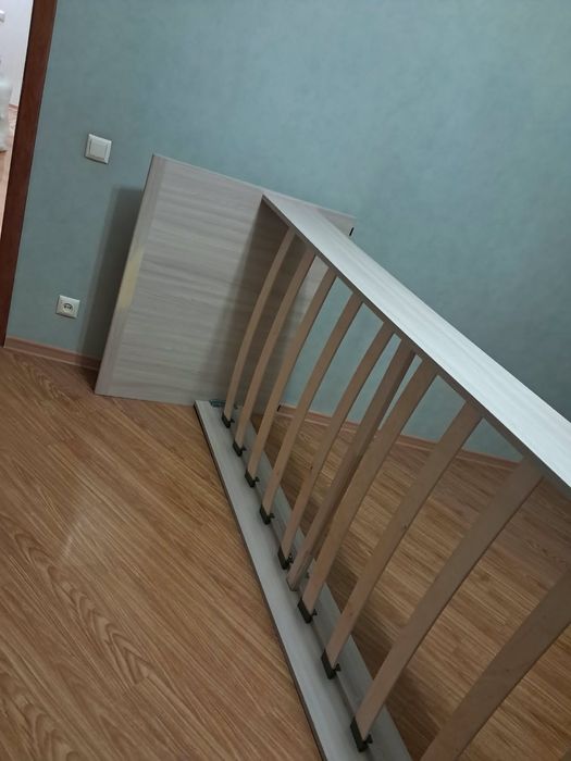 Продам кровать 1-спальную