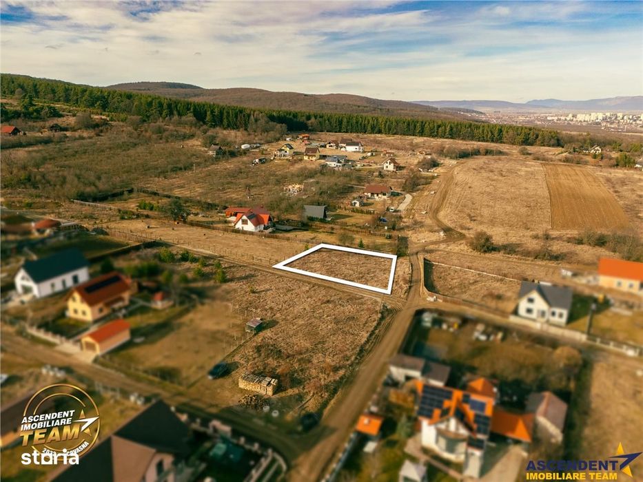 FILM!Teren intravilan cu priveliste, Sancraiu, Szalomer, Covasna