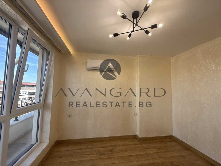 Продава се Тристаен апартамент в Пловдив, Център - 116 кв.м за 2630 €/кв.м - Снимка #8