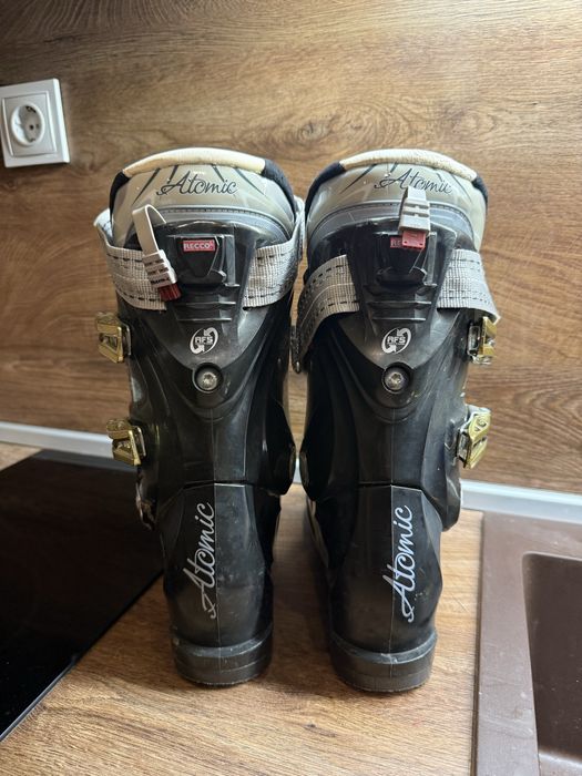 Ски обувки Atomic Tech